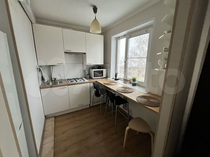 2-к. квартира, 49 м², 5/5 эт.