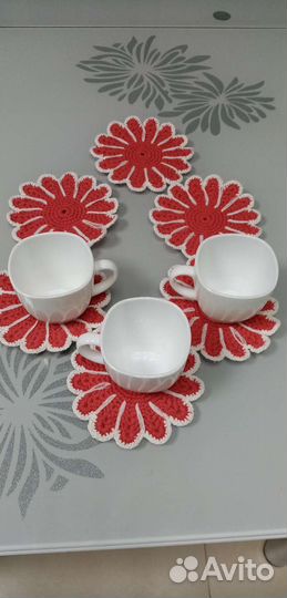 Подстаканники связанные