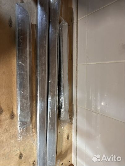 Молдинги дверей на Land Cruiser 200 2016г