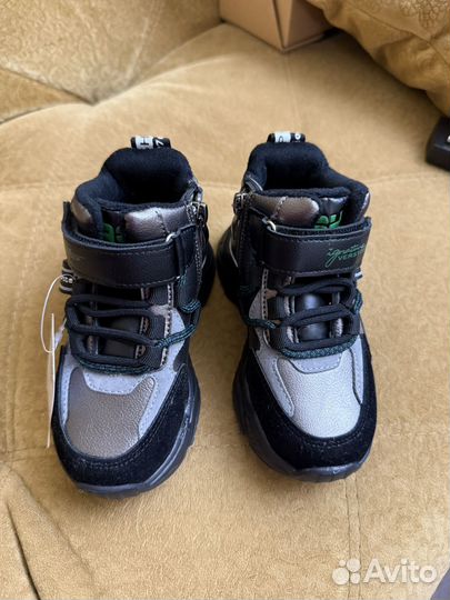 Ботинки демисезонные 26 размер Канарейка