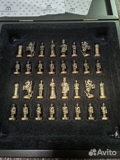 Шахматы Manopoulos 