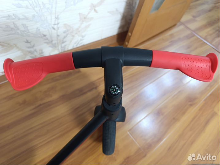 Беговел pituso