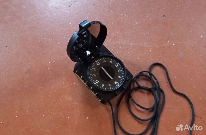 Компас артиллерийский