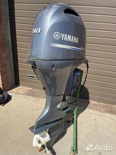 Yamaha F90
