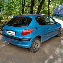 Peugeot 206 1.1 MT, 2002, 351 000 км, с пробегом, цена 165 000 руб.