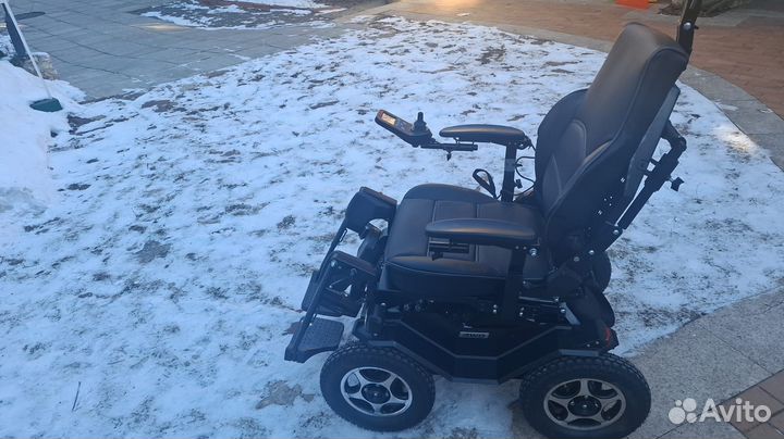 Инвалидная коляска Caterwil Ultra 4WD