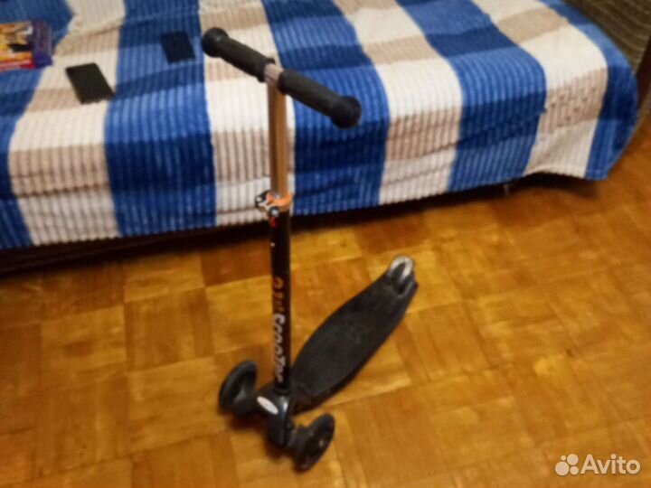 Самокат детский трехколесный