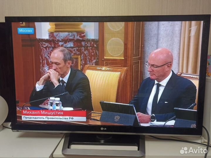 Телевизор LG 42PM4700