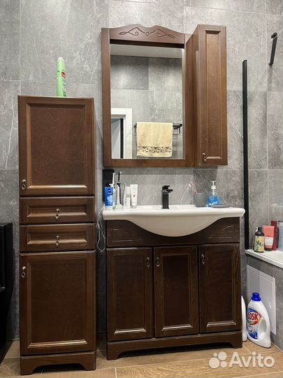 Мебель для ванной комнаты бу