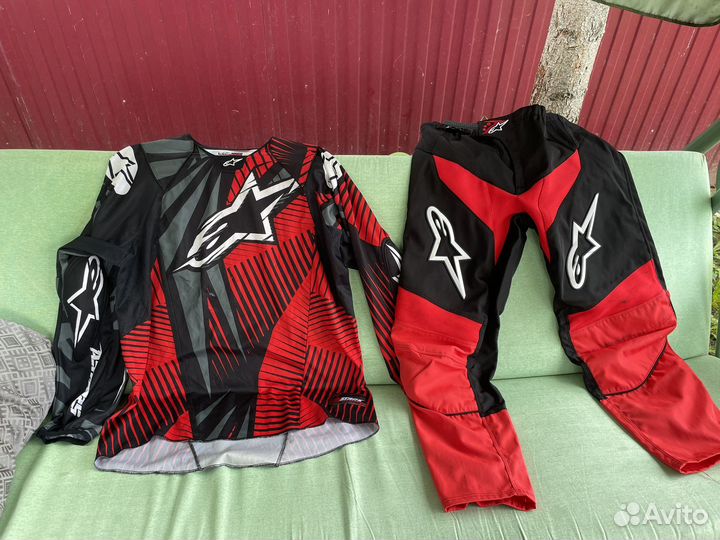 Костюм для мотокросса