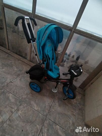 Детский велосипед с родительской ручкой