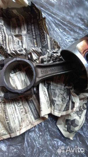 Поршень на ваз 2108