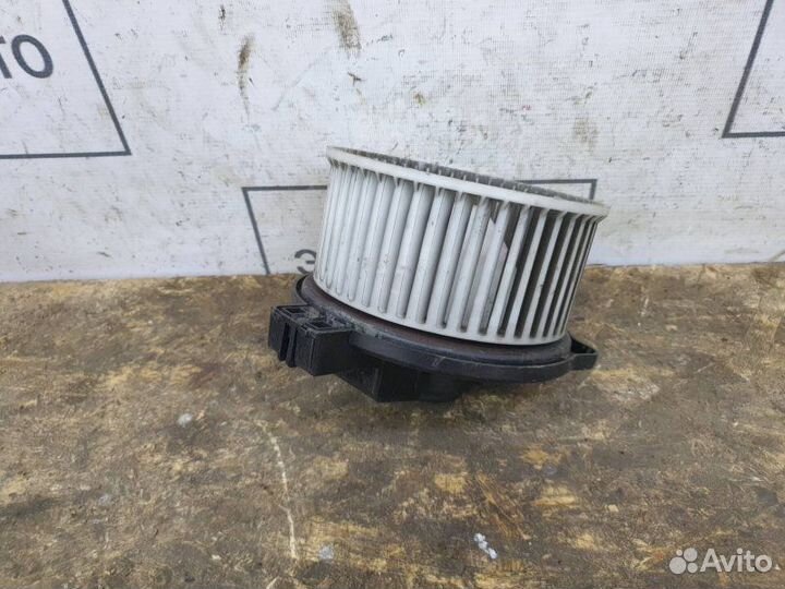 Моторчик печки Mazda Cx-7