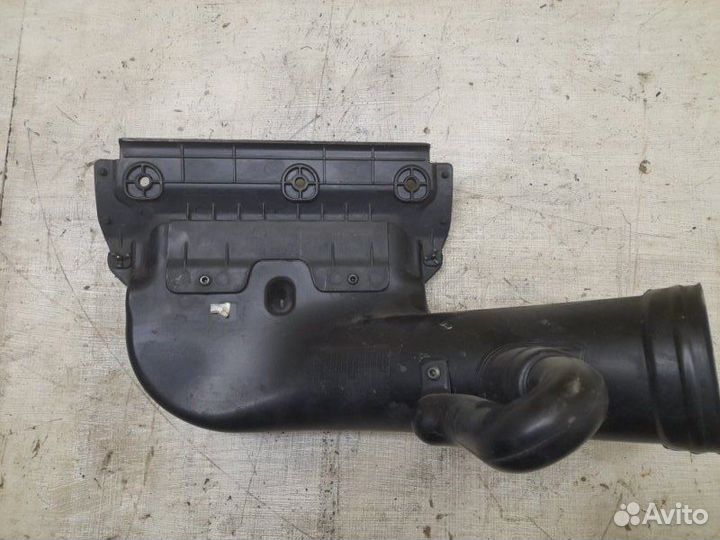 Воздухозаборник Hyundai Sonata Nf