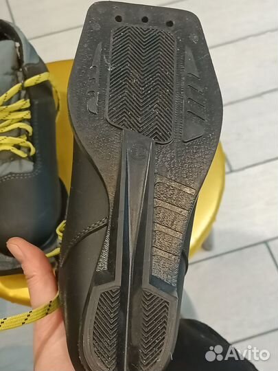Лыжные ботинки 32 размер