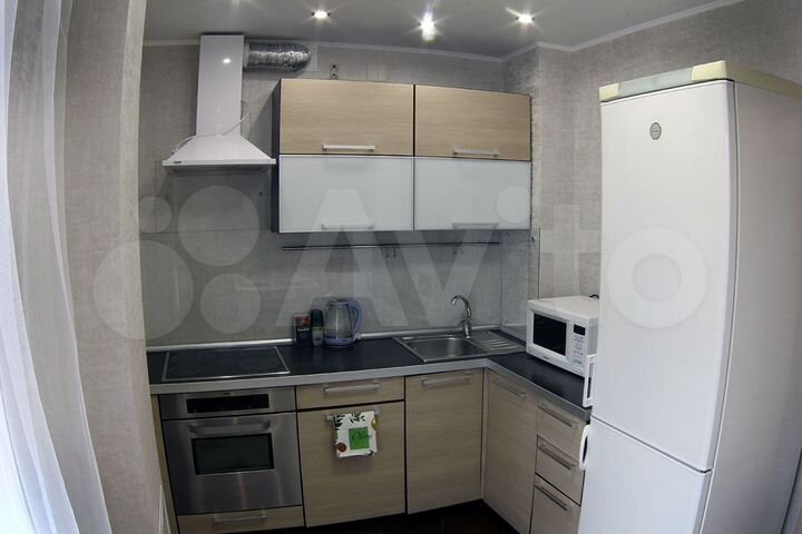 2-к. квартира, 54 м², 2/9 эт.