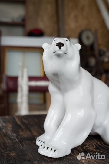 Большой Белый Медведь лфз фарфоровая статуэтка