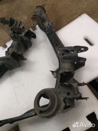 Задние нижние рычаги honda civic 4d