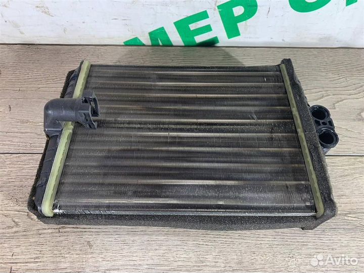 Радиатор отопителя Mercedes Benz-Мерседес Бенц W2