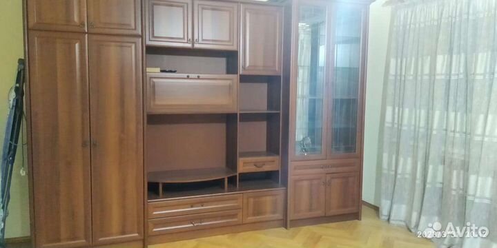 Стенка в гостинную