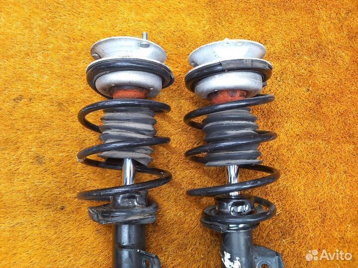 Стойка подвески передняя Bmw 3 - Series E90