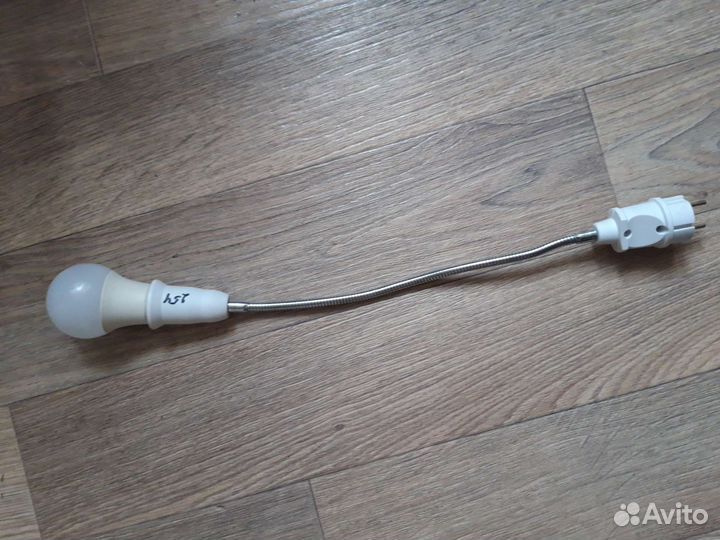 Светильник новый