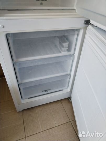 Холодильник бу hotpoint ariston