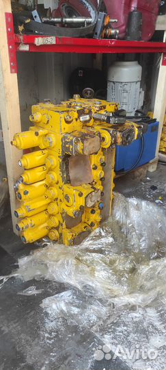 Гидрораспределитель komatsu PC300-7