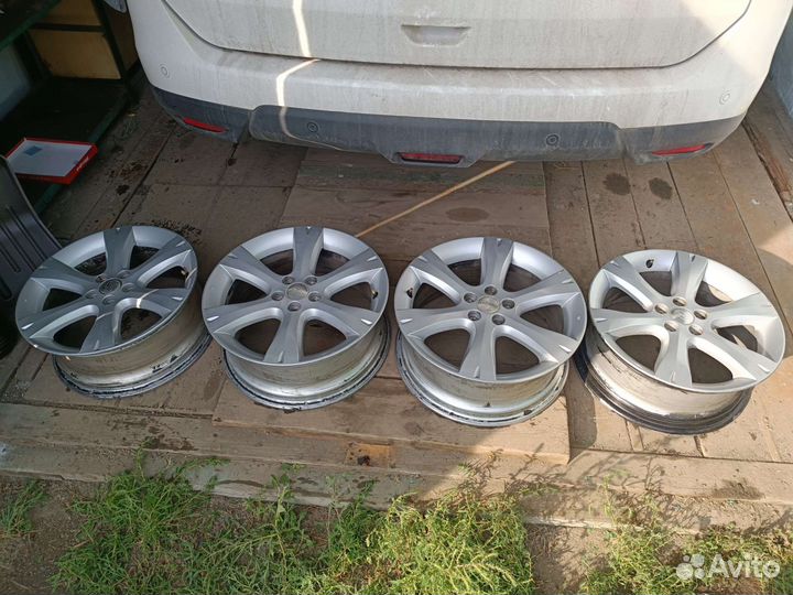 Диски литые R17 5 100