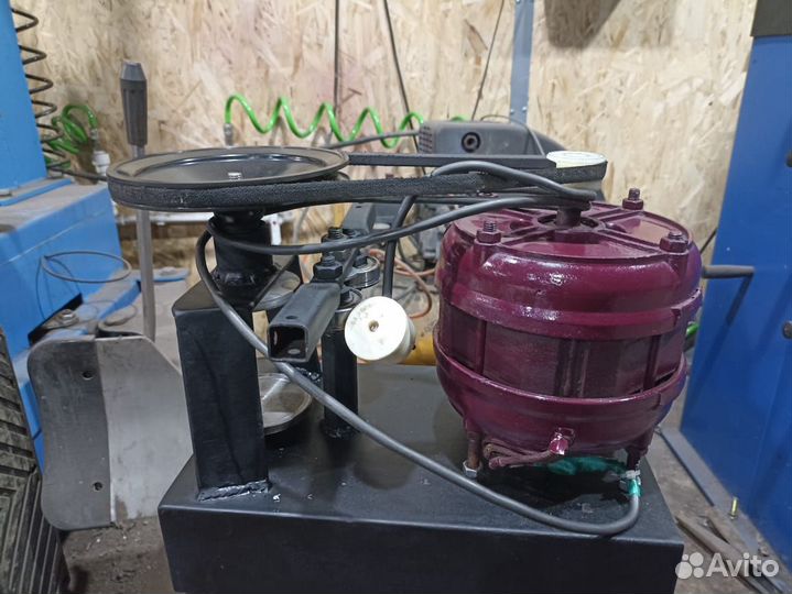 Машинка для закатки банок