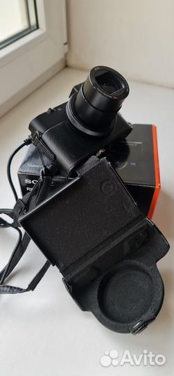 Фотоаппарат sony Cyber Shot DSC-RX100M5A