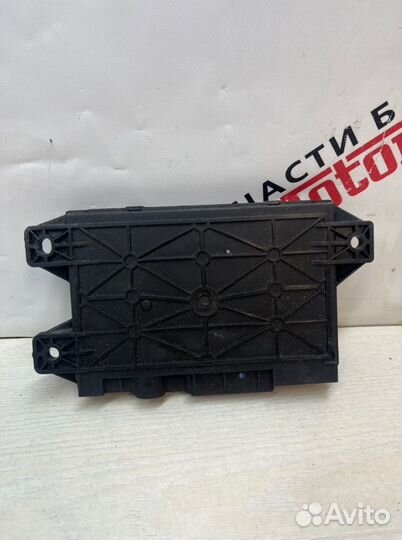 Блок управления телематикой Land Rover Range Rover