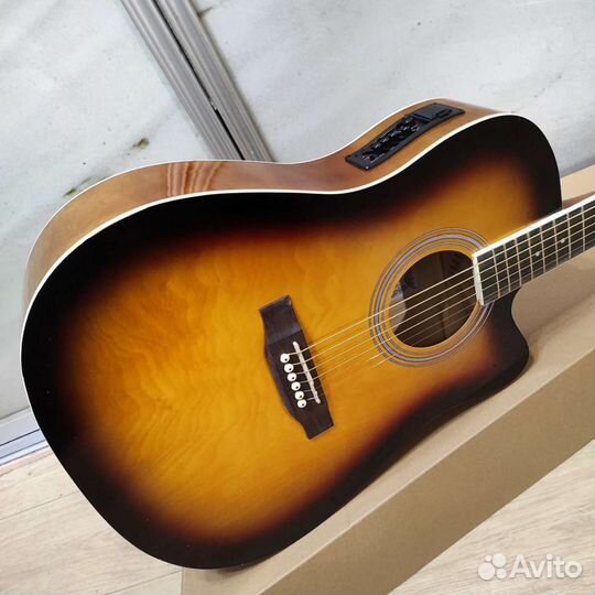 Гитара новая электроакустическая