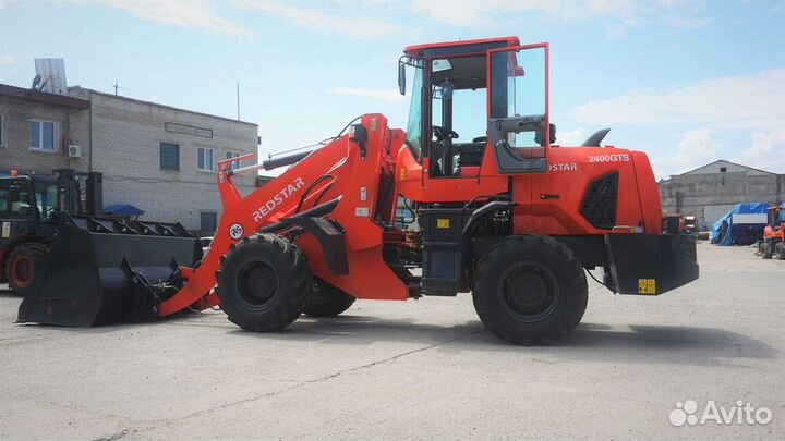 Фронтальный погрузчик Redstar 2400GTS, 2023