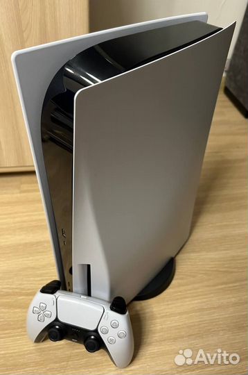 Игровая приставка Playstation 5