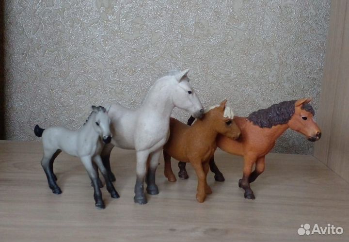 Лошади schleich