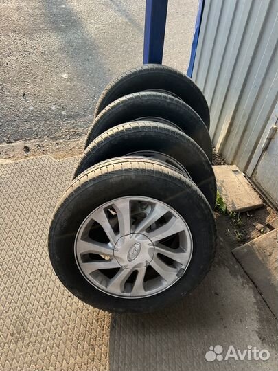 Pirelli Carrier 195/55 R16