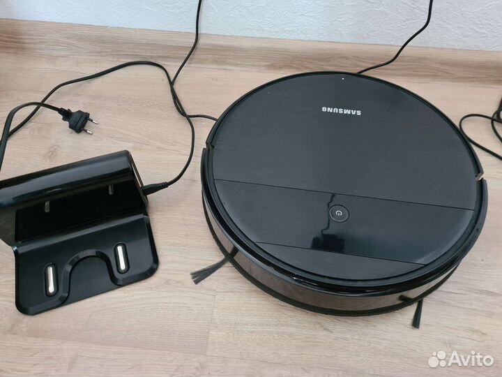 Робот пылесос samsung