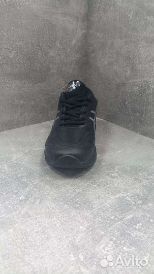 Asics. Кроссовки оптом