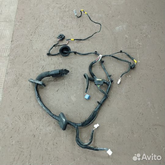 Проводка двери передний левой Hyundai Tucson 3
