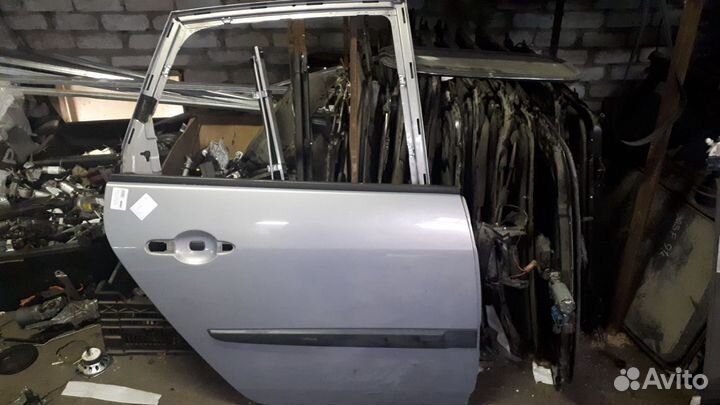 Renault scenic 2004 дверь задняя правая
