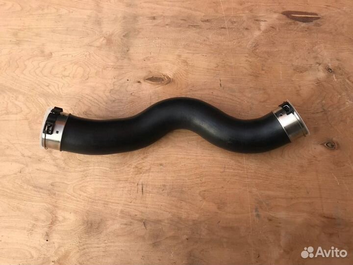 Патрубок интеркулера BMW G11 G12 G30 B47