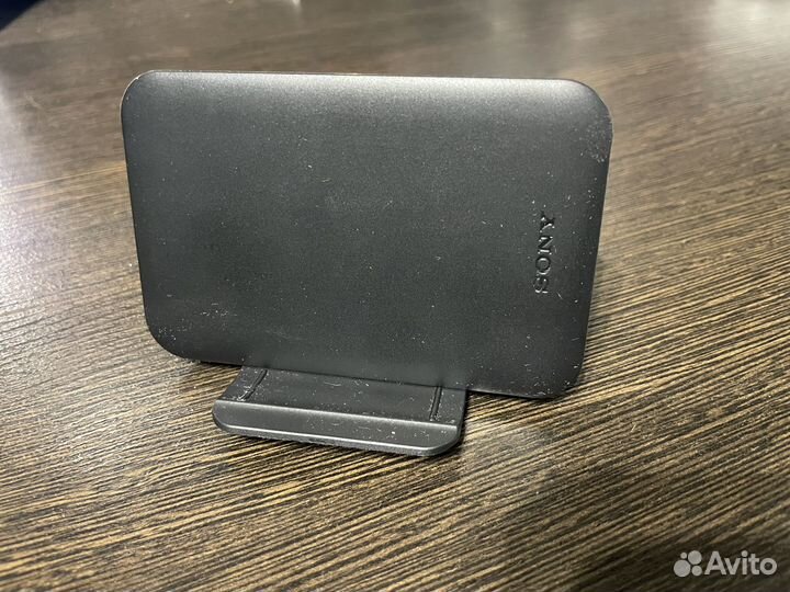 Беспроводная зарядка Sony