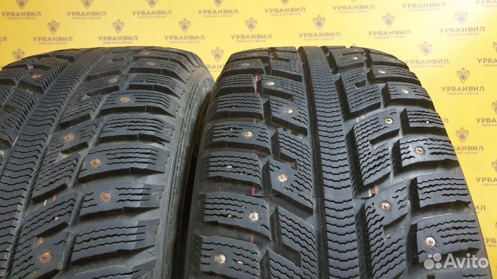Kumho I'Zen KW22 215/60 R16 99T