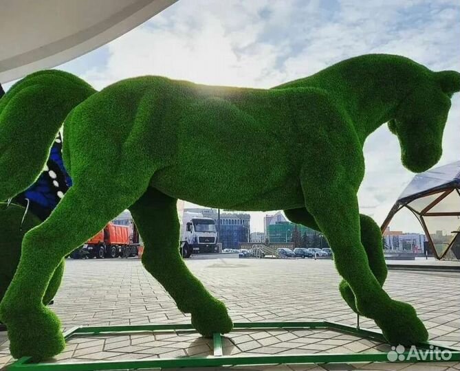 Скульптуры из пенопласта, топиарные фигуры