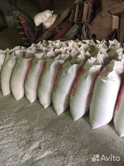 Комбикорм, фураж