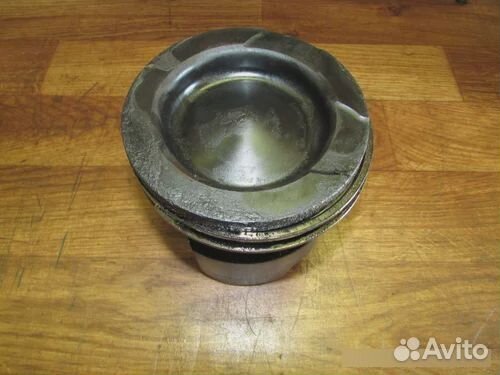 Поршень DXI Евро5 Renault