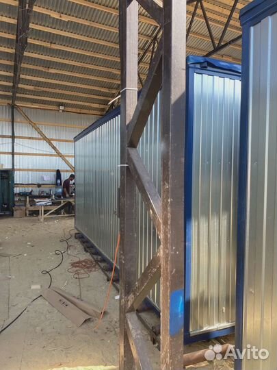 Утепленная бытовка