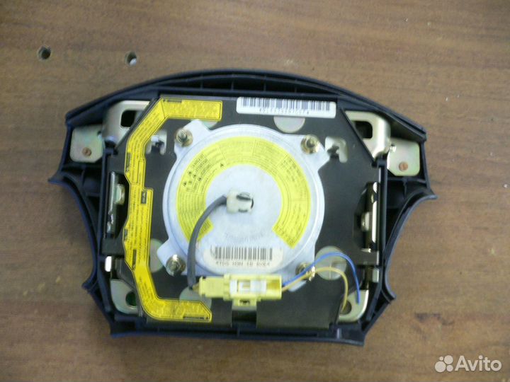 Airbag на руль toyota corolla spacio AE111N/AE115