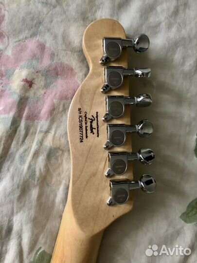 Электрогитара Fender Squier